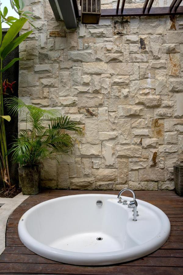 Sanata Luxury Villa Canggu  Exterior photo